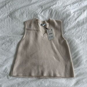 ZARA Cream Knit V-Neck Sleeveless Sweater Vest